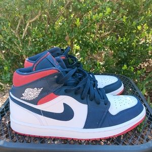 Jordan 1 SE USA size 10